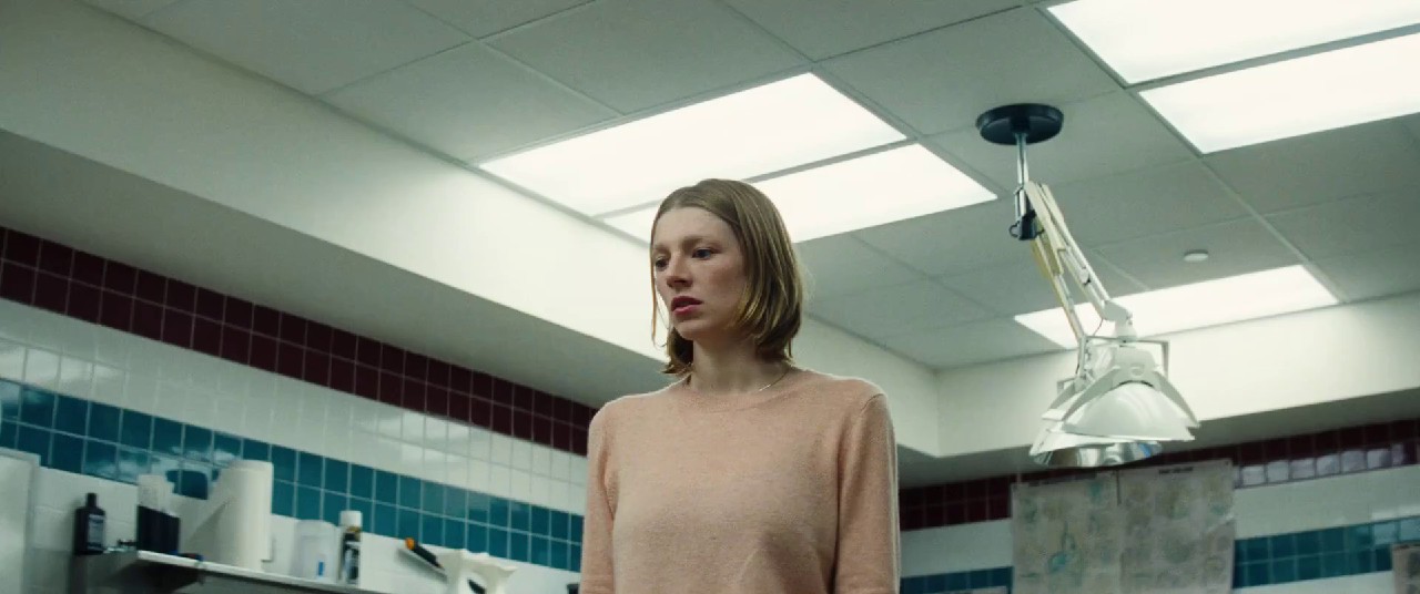 Kinds-of-Kindness-2024-WEBRip-English-1080p-x264-AVC-DD-5-1-MSub-mkv-0004