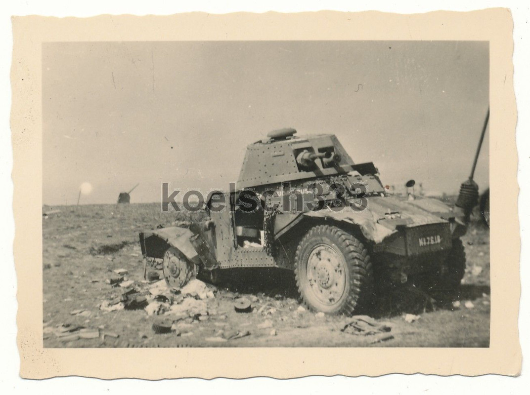 Foto Panhard Rad Panzer Wrack französischer Panz