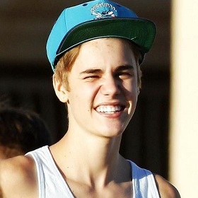 Media-Tweets-by-belieberfatma-bizzles1gi