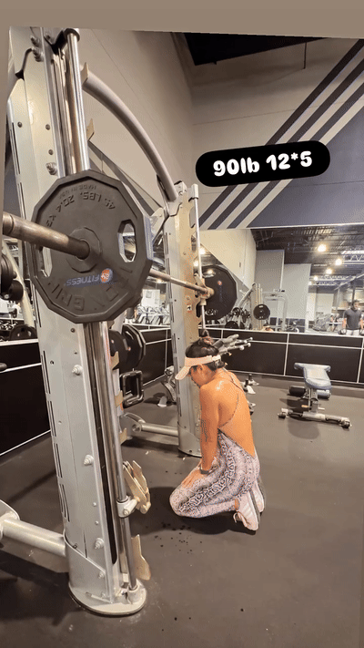 ezgif-5b0c324adab7b2.gif