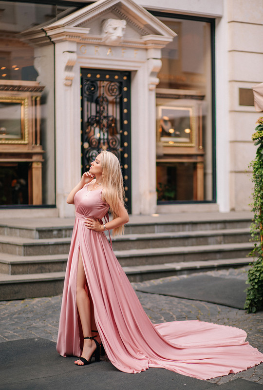 8613ECEF-7C35-4C57-8DC6-AEB7E5F5B19C