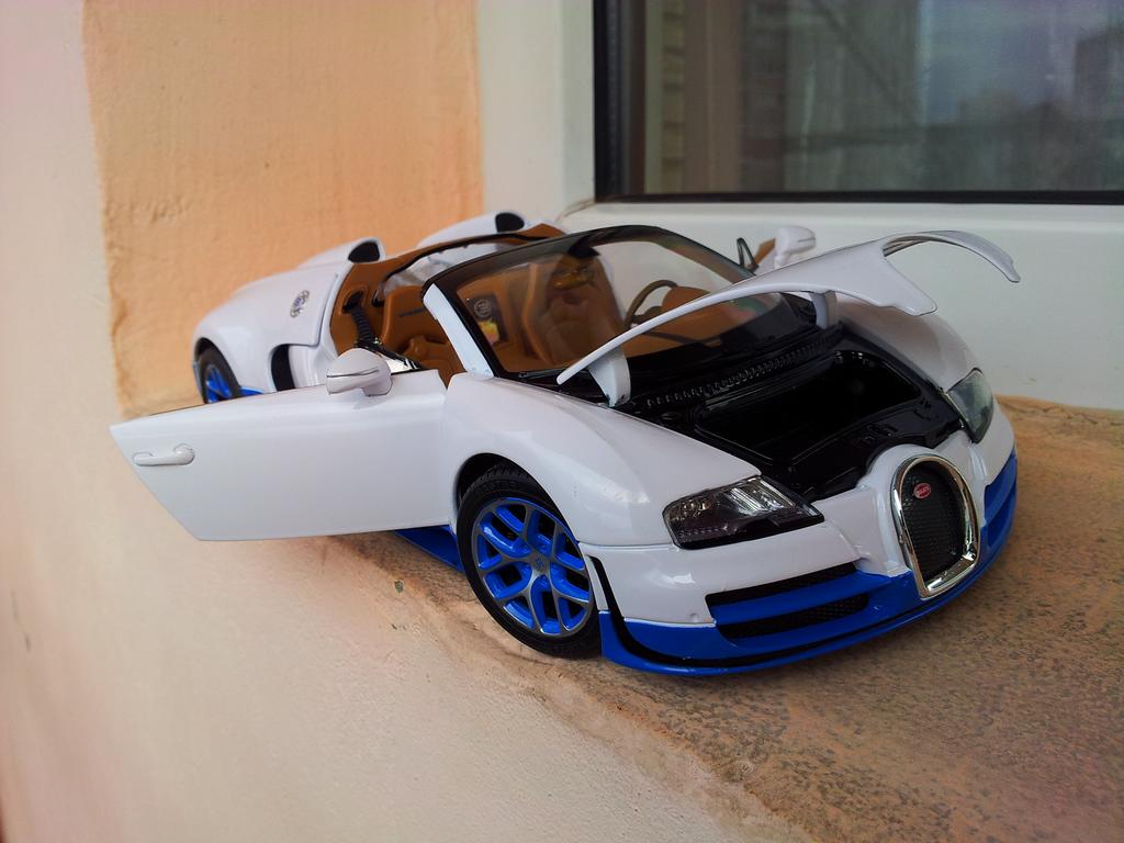 Rastar bugatti diva