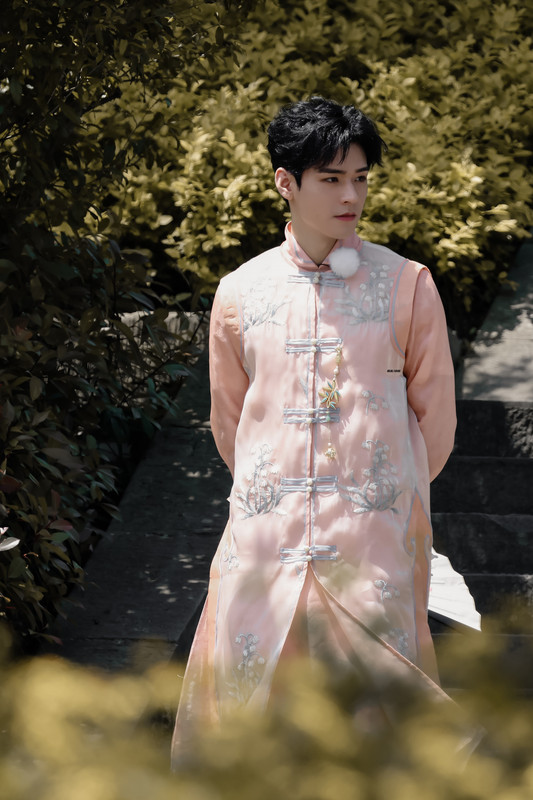 006CT39Tly1hdd4emevx5j31zm2zf7wi