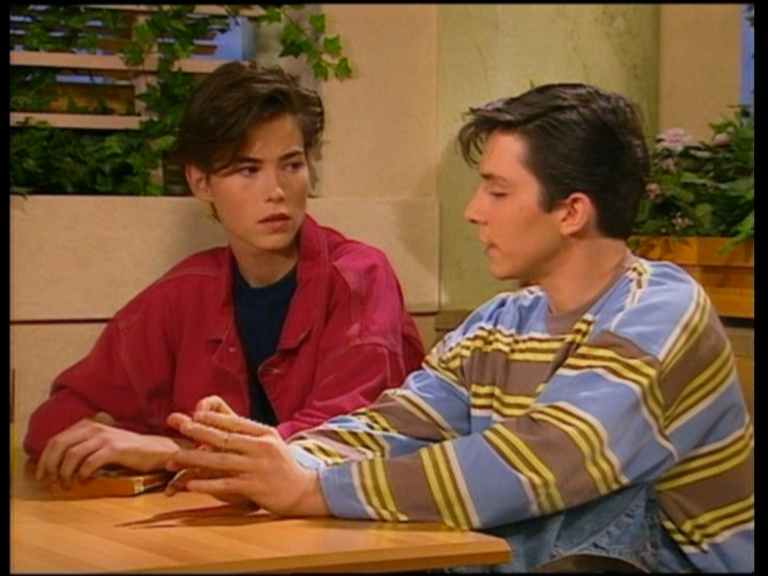 Helene.Et.Les.Garcons.015.DVDRemux.RUS.FRA-Нечипорук.mkv_snapshot_01.59.161