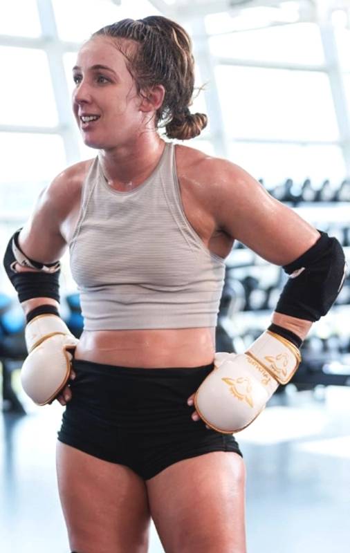 Vanessa_Demopoulos_%91Lil_Monster%92(fight_5ft1_113-119_lb)04