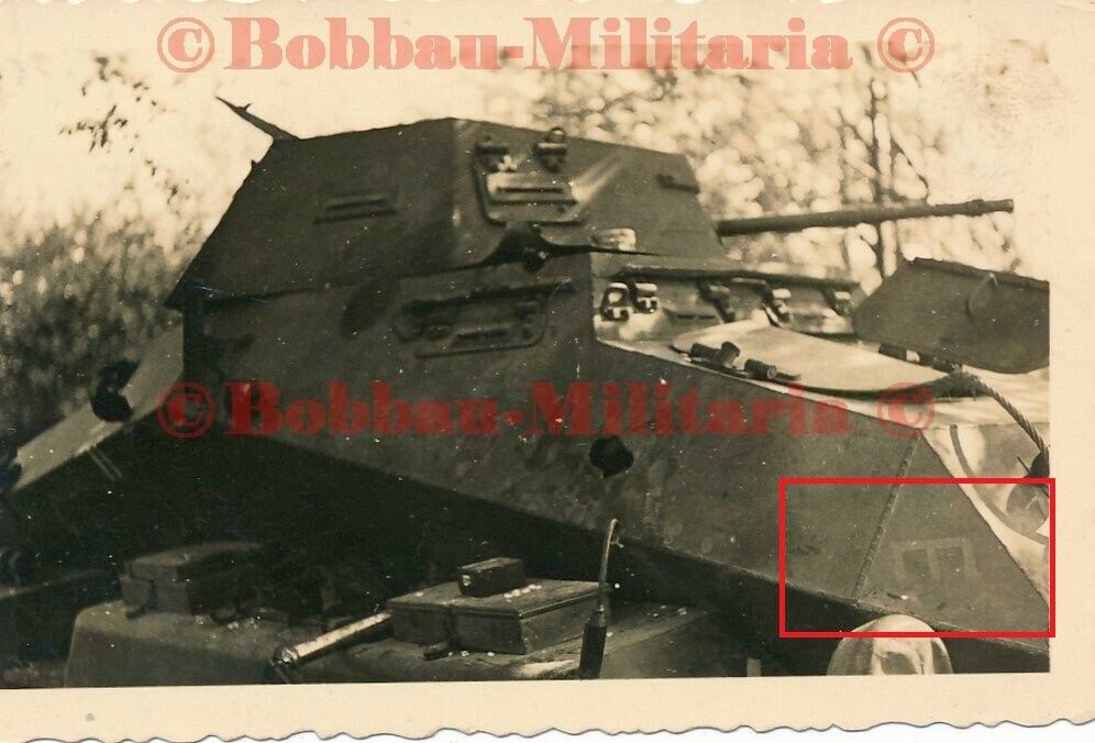 Frankreich Aufklärungs-Abt.(mot.) 3 Panzerspähwagen SdKfz 232 6-