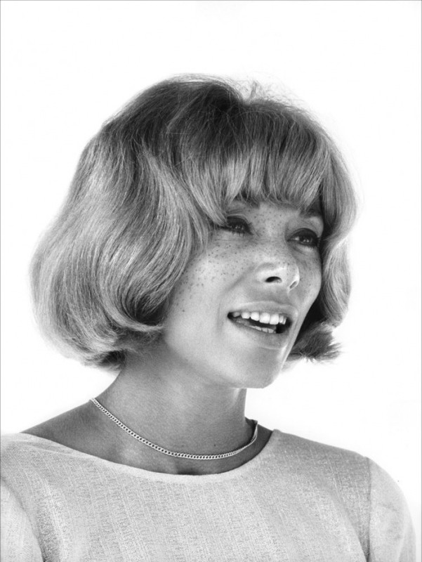 mireille_darc_74