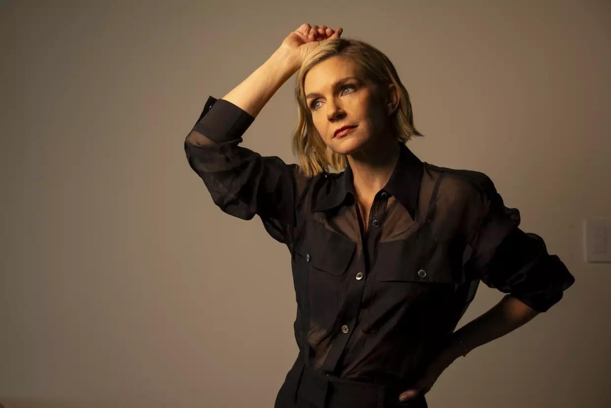 Rhea Seehorn Fans watlcuzk8rhh1
