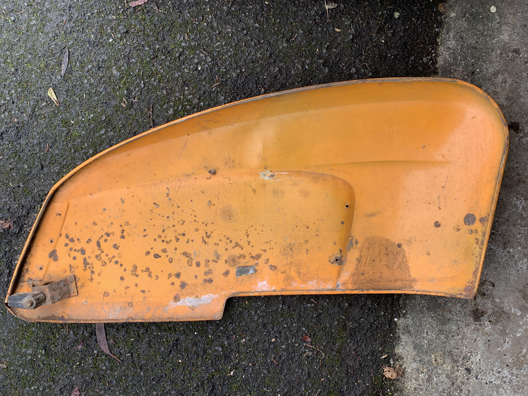 9391E80F-6077-49ED-A261-92A627E47FE9