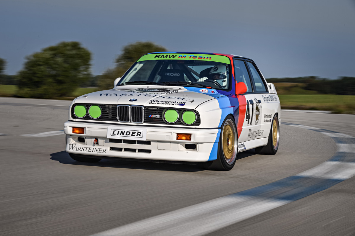 P90237121_highRes_the-bmw-m3-dtm-e30-0