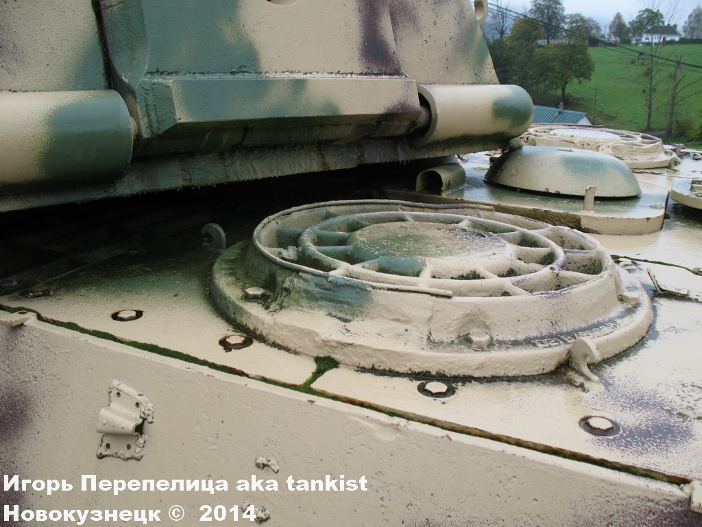 Koenigtiger_LaGleize_039