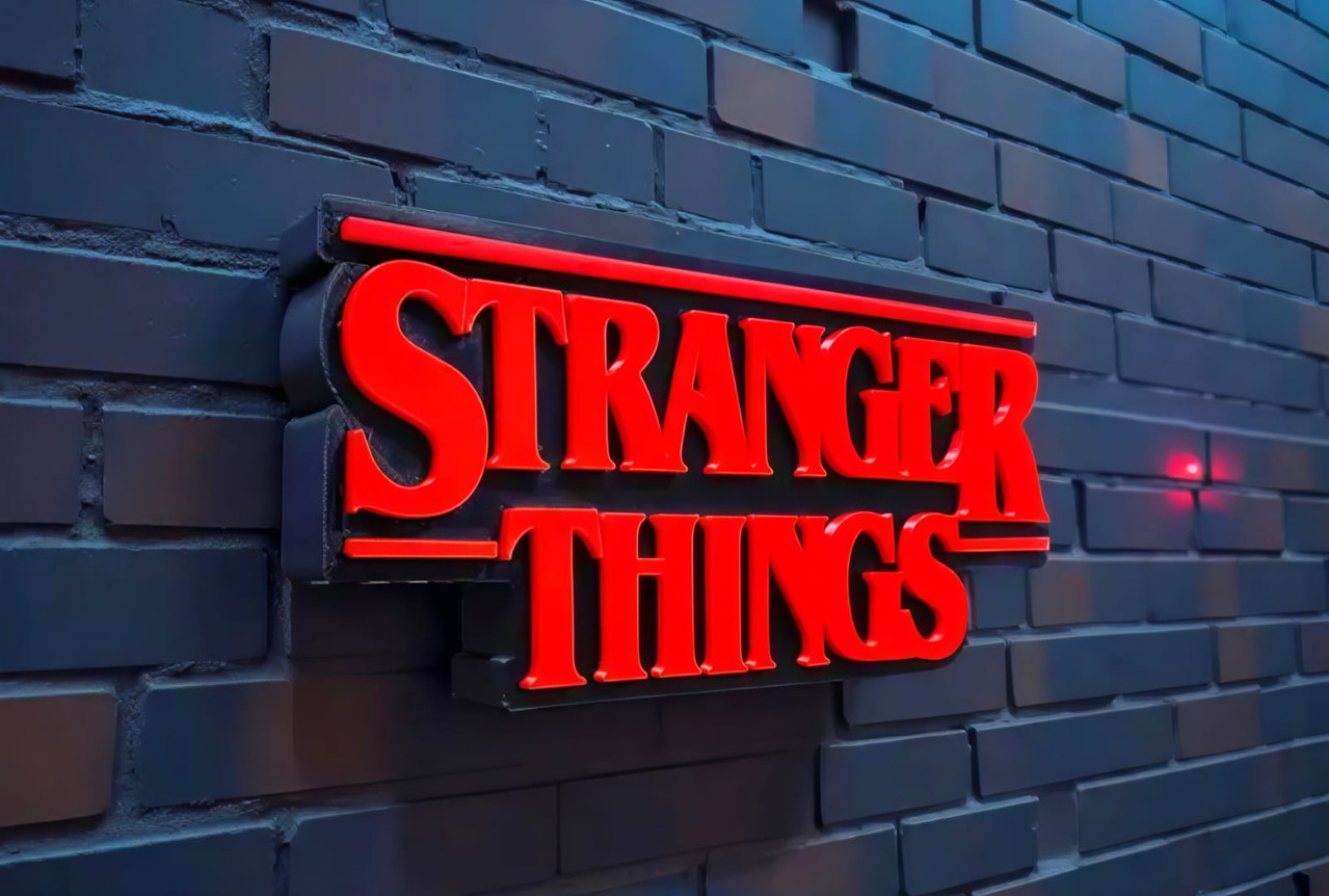 🔴 NovaPad Stranger Glow LED Sign