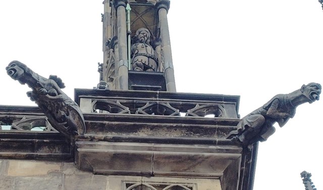 Casa Danzante, Reloj en movimiento y Castillo de Praga - Viena - Bratislava - Praga, Navidad 2024 (55)