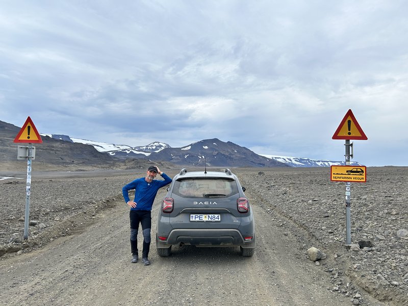 15/07/2025  PISTA 550 KALDADALSVEGUR. PISAMOS EL GLACIAR LANGJÖKULL - 2º Viaje a la Tierra del Hielo y Fuego de 21 días (en construcción, con videos) (22)