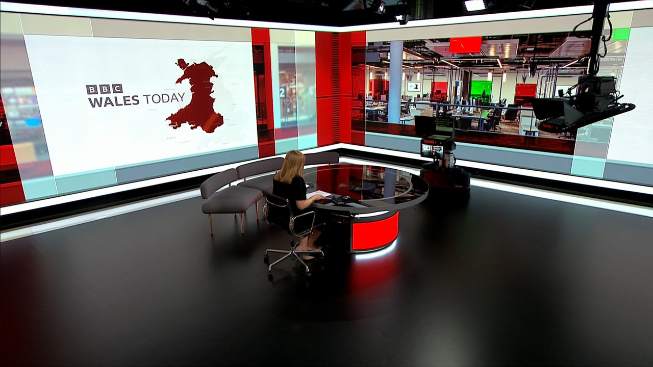 04.04 - 06.00.00 - Breakfast. The latest news, sport, business and we....ts_snapshot_10.38.441