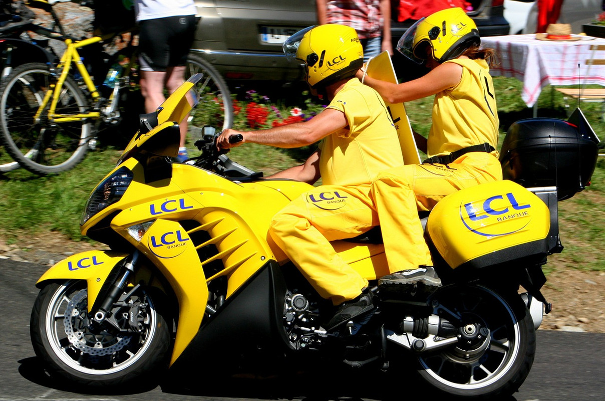 yellow-motorbike-1013223-1280.jpg