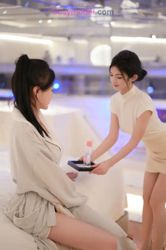 Cosymodel-com-Uncensored-Lin-Youyi-and-Tan-Xiaoling-002