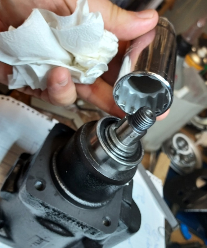 52487FFE-41EA-4165-9268-5653BB587FDF