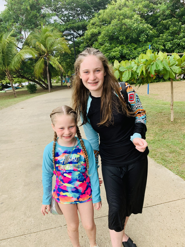 5A4CB5CA-2E6D-4D94-9ED4-536475FA49BD