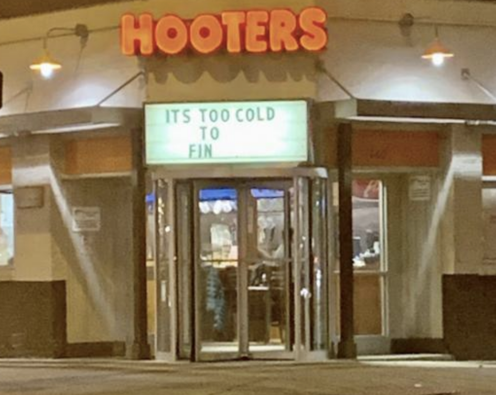 hooters.png