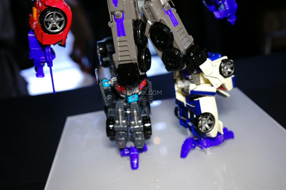 SDCC-2014-Hasbro-Transformers-Breakfast-068_1406