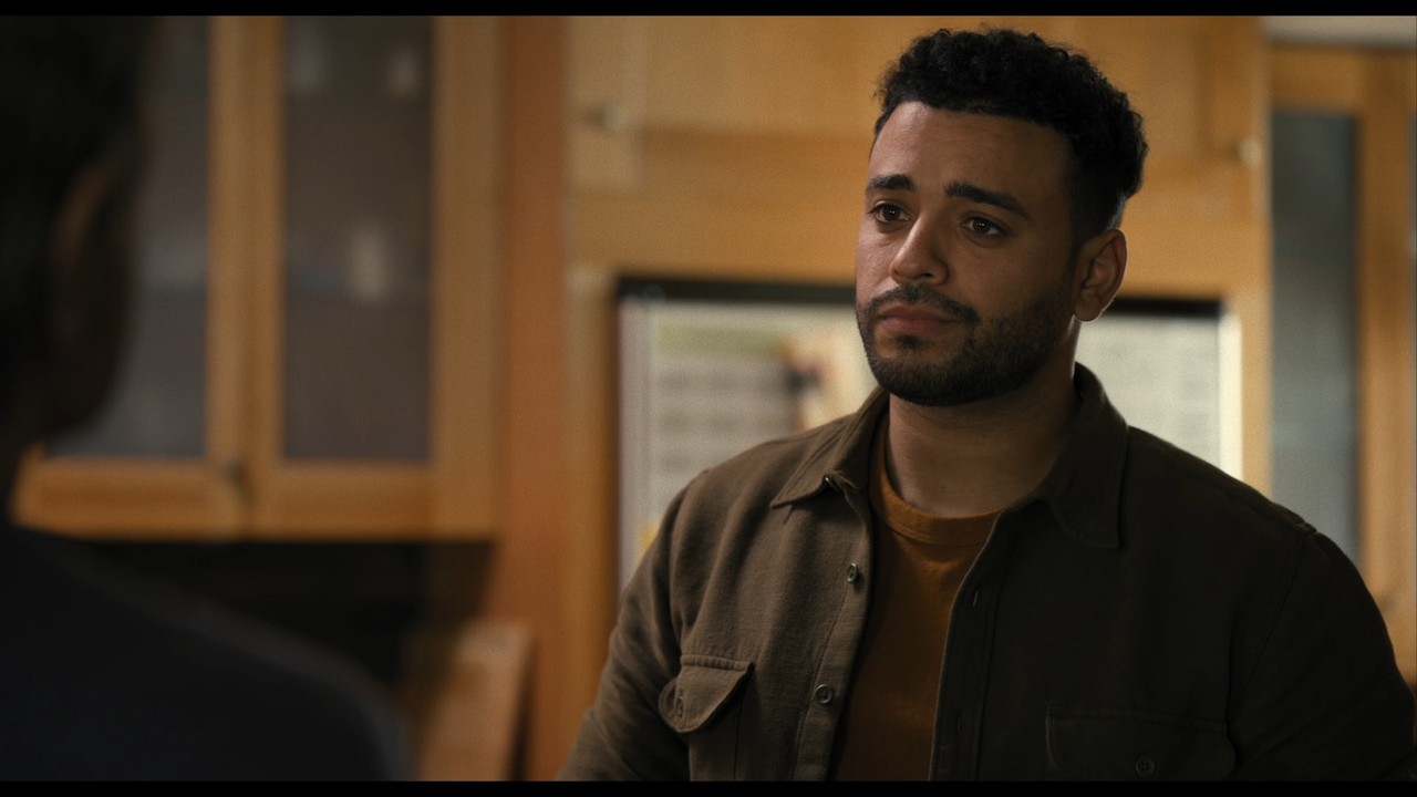 Only.Murders.in.the.Building.S01E01.True.Crime.1080p.HULU.WEB-DL.DDP5.1.H.264-FLUX.mkv_snapshot_25.2