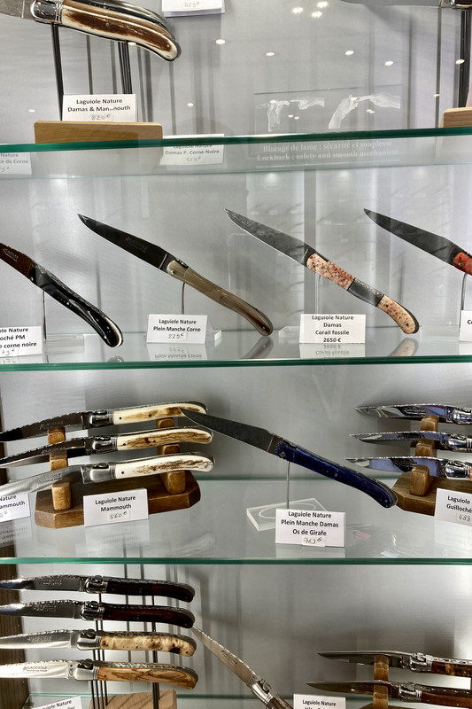 23CDCB85-3F1A-4762-91AA-6A0DDD690A03