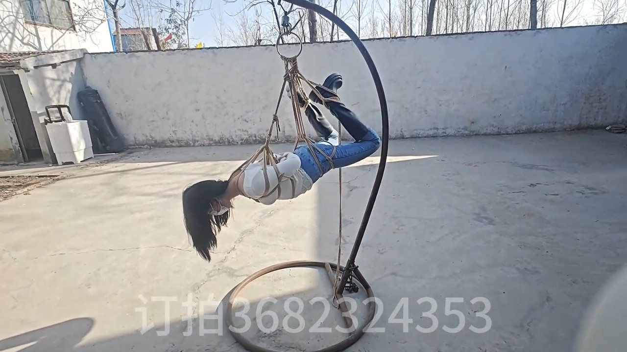 王宇服饰 日式室外驷马吊.mp4_20240321_130727.527