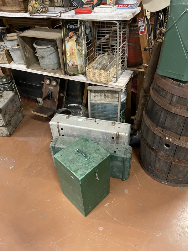 1A3DA682-1EDB-41C1-8E0B-9EA5AD52C9BD