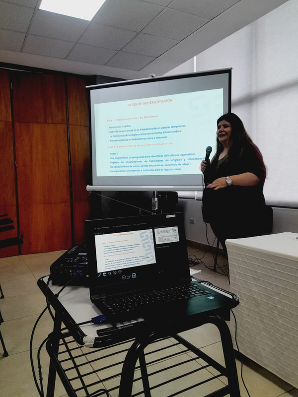 Detalle del material de Cuna de Letras.