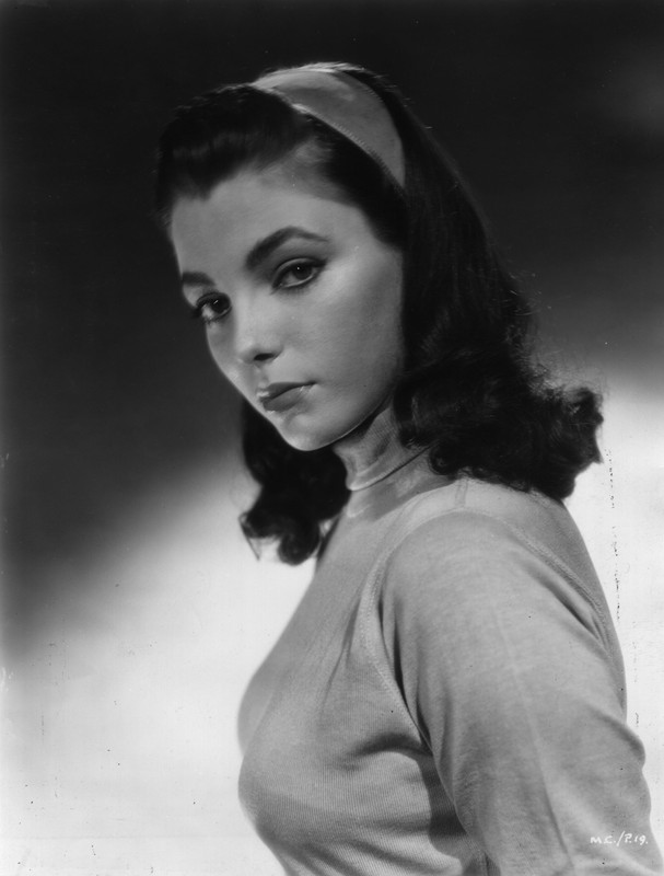 Joan_Collins_g05