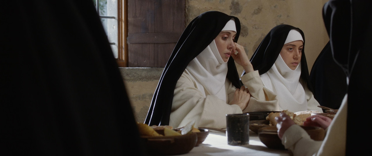 The Little Hours 2017 (1080p x265 10bit Tigole).mkv_snapshot_01.