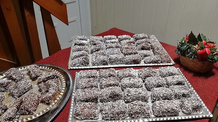 https://i.postimg.cc/52VyD01F/kokuszos-20241229.jpg