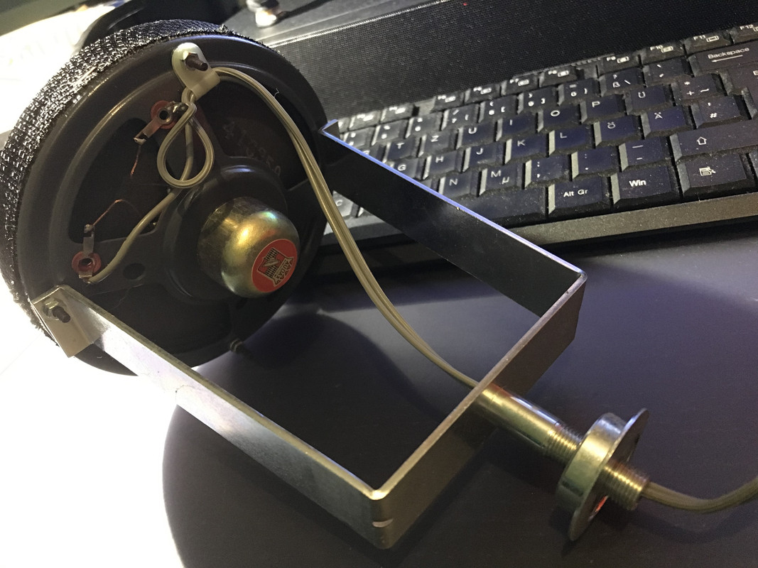 6AF31E33-32B4-465D-87E7-FEAA5D373027