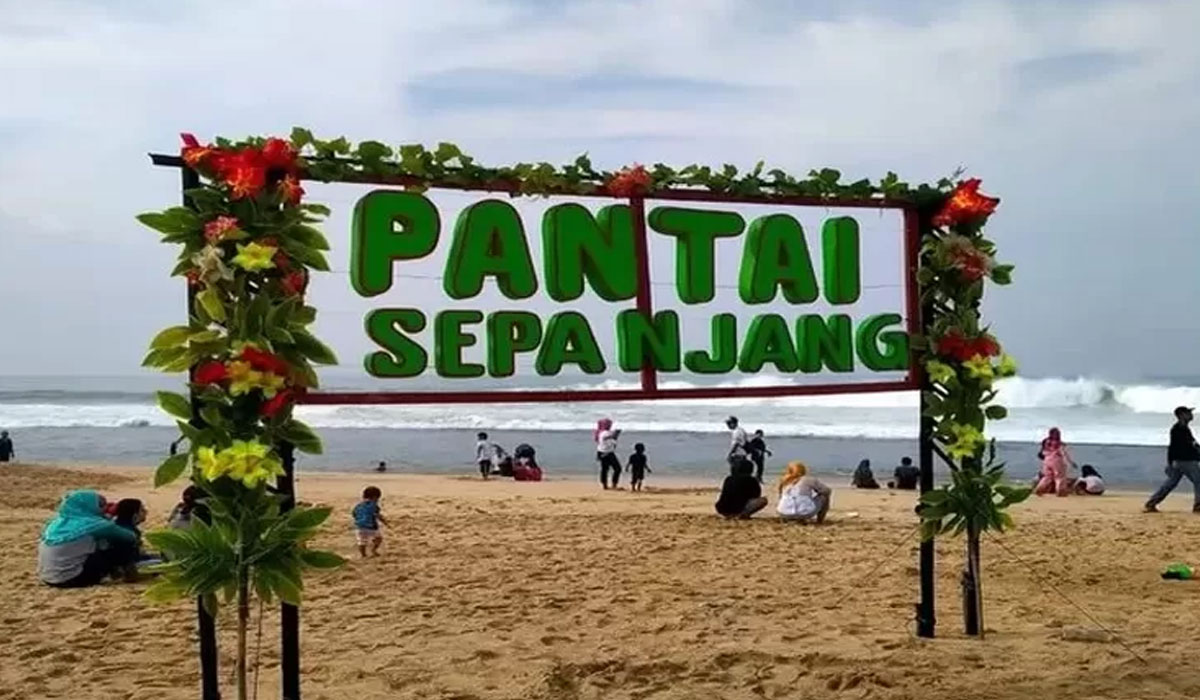 Menikmati Keindahan Sunset Memukau di Pantai Sepanjang Gunungkidul