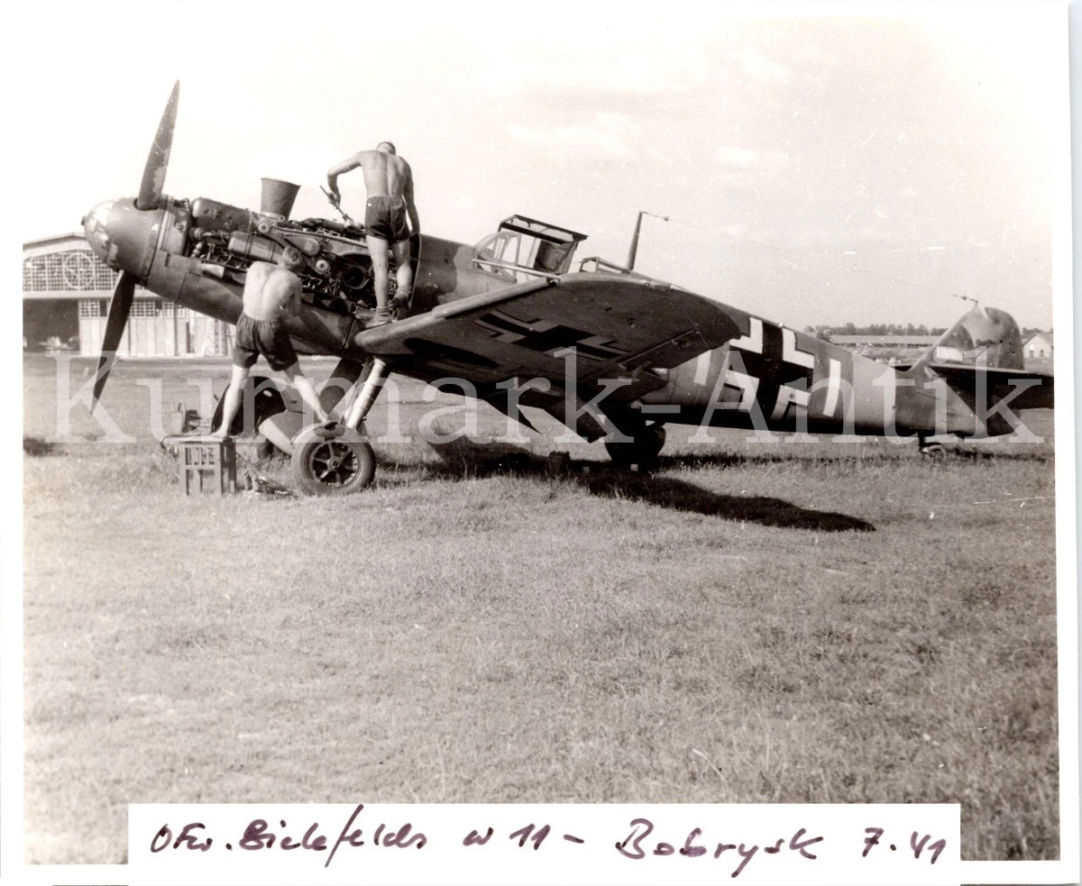 S386 Photo Wehrmacht Archive Repro Luftwaffe Aircraft Me109 Balance RKT Pilot JG51