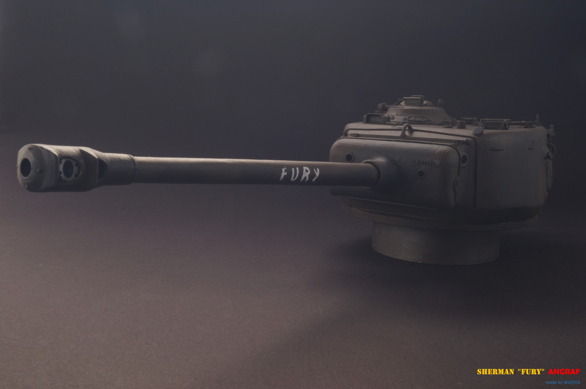 M4A3E8 SHERMAN  FURY 214