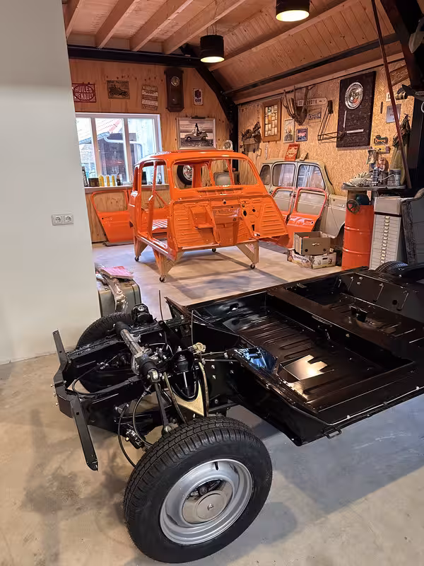 8C49C059-00C4-41D6-8EB5-ADB352B308E9