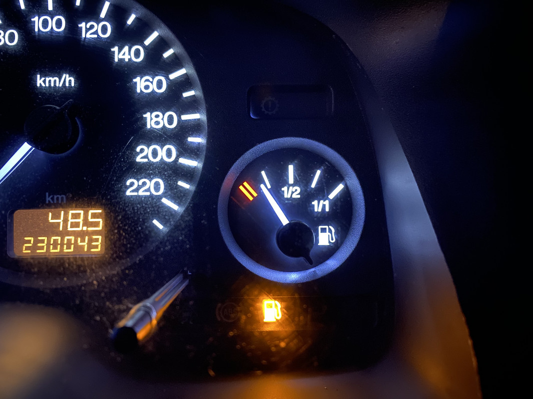 FE7E0E18-C439-411A-B874-34F0A778075C