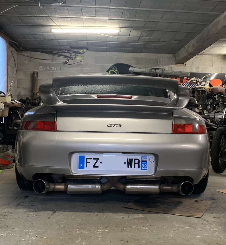 D86EEE54-F101-4211-9A0C-377E073DD371