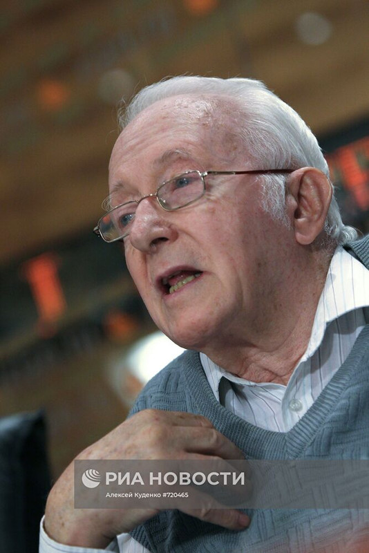 2-ria-720465-preview