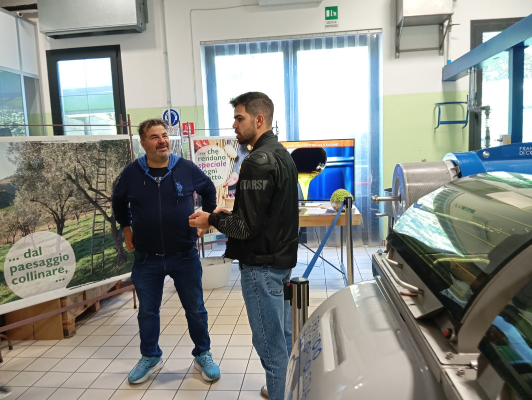 b79fcd35-7274-4f55-947a-a87fac3004b9