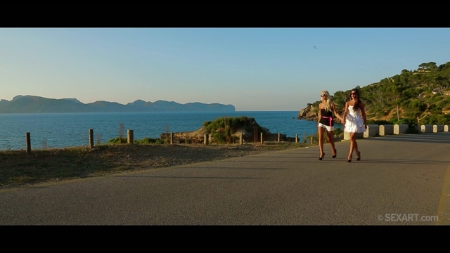LCaprice - Double-Games_$3x4rt - 041613 SD.mp4_snapshot_00.35.33