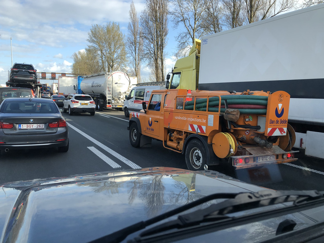 F826FDB3-79DE-495C-A397-BB3B5B4FD1FB