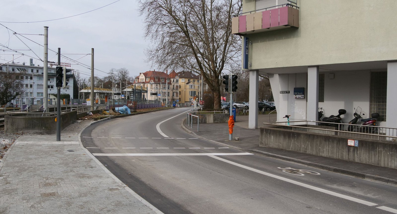 [Bild: 070225-114102-1b.jpg]