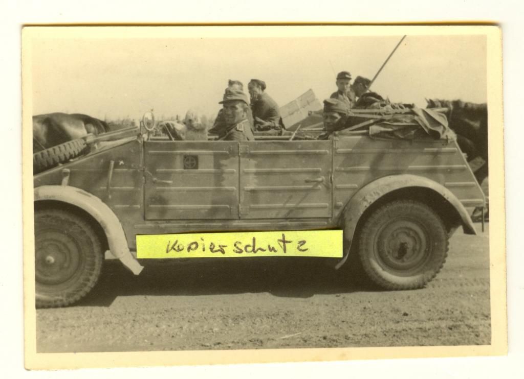 Foto Kübelwagen VW Typ 82 Camo Tarnbemalung 2.WK