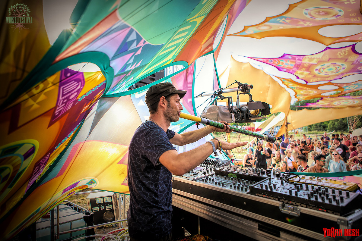 Zuruck-zu-den-Wurzeln-2024