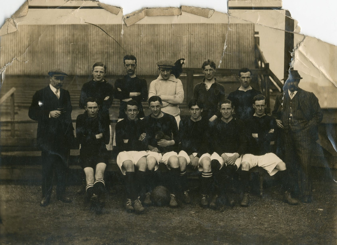 4EEA232C-E0F6-45A9-A9B8-1D58CCD933BC