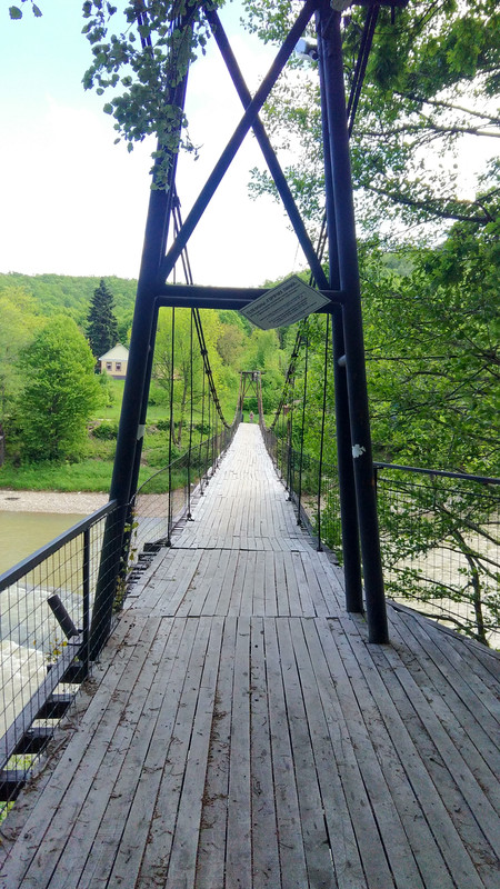 Мост_над_рекой_1