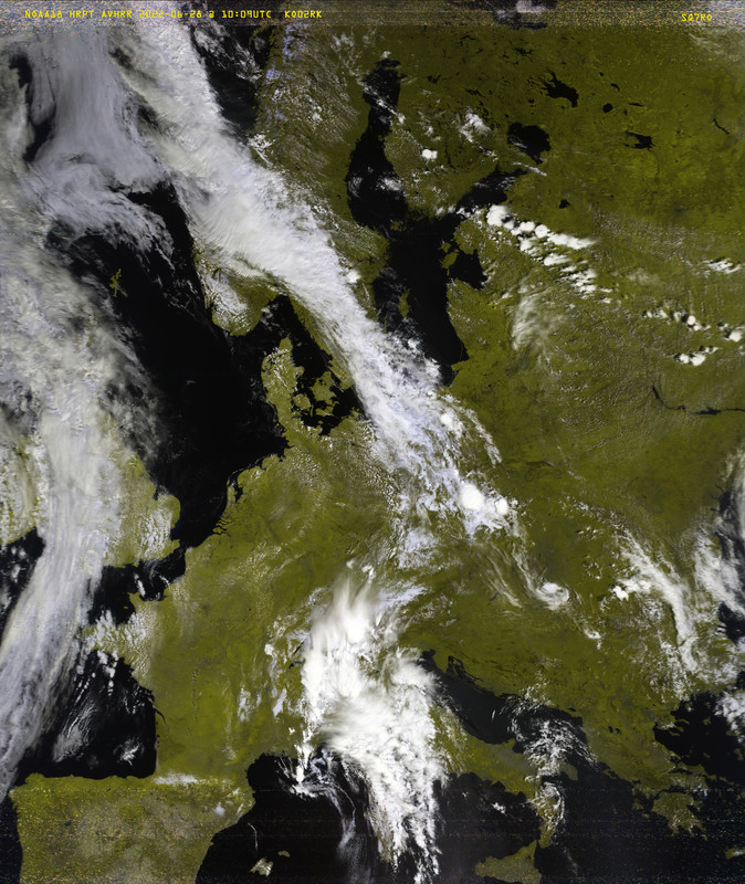 NOAA-18_AVHRR_2022-06-28T10.09.14Z_221-gigapixel-low_res-scale-2_00x
